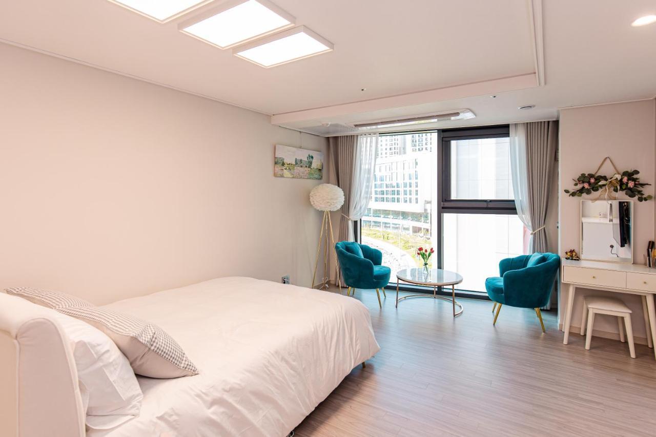 Lotte Castle Marina Lejlighedshotel Yeosu Eksteriør billede